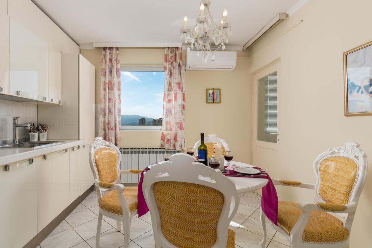 Apartment Beverly Rijeka Eksteriør billede